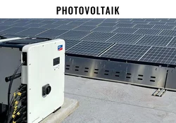 Photovoltaik Bild einer Photovoltaik Anlage mit Stromspeicher